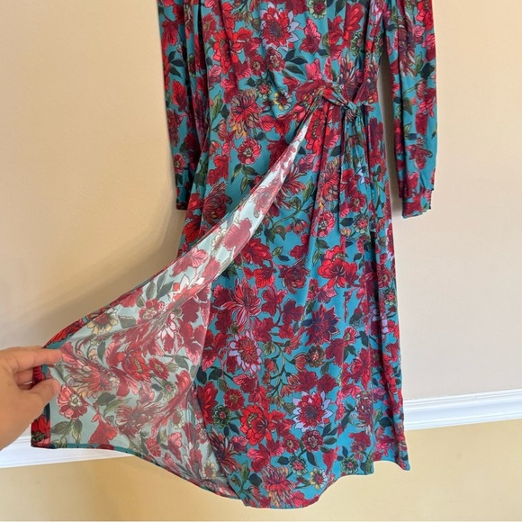 Talbots Satin Fit & Flare Blue Blooming Floral Side Tie Midi Dress Size 2P NEW - Picture 9 of 16